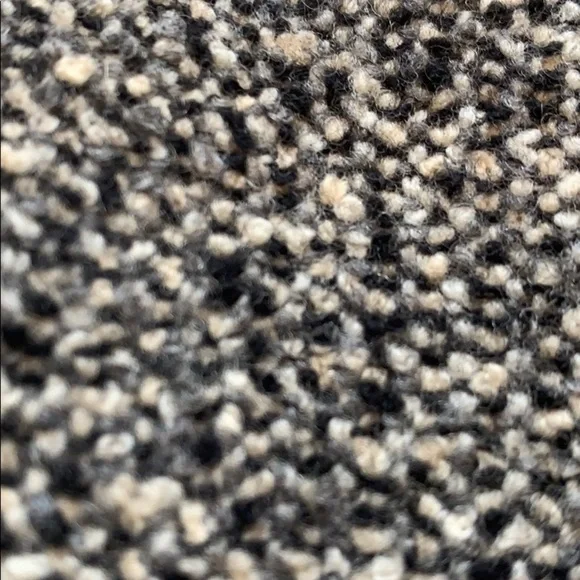 Ann Taylor Wool Blazer size 8 (true size 6) - Picture 4 of 4